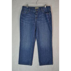 LL Bean Women's 16 Petite Medium Wash Relaxed Straight Leg Jeans